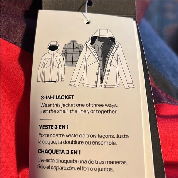 NWOT Under Armour 3/1 jacket - Picture 10 of 11